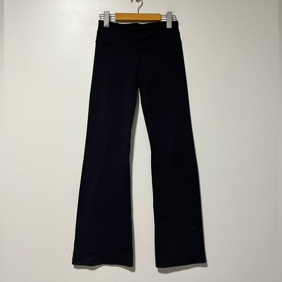 Lululemon Groove Flare Pants Black Women’s Size 4 – Classic Activewear - Picture 1 of 16